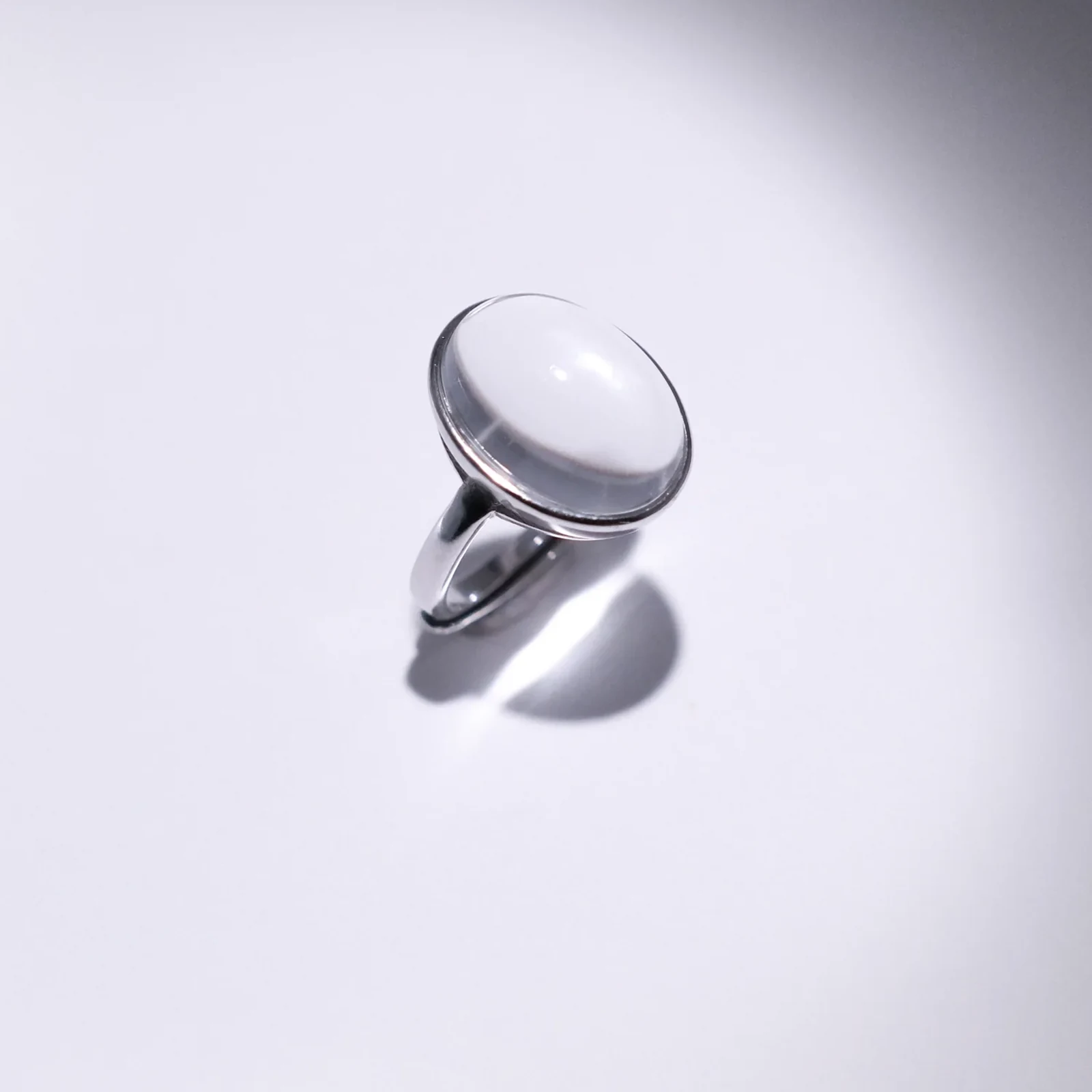 Crystal Egg Ring A - angle-01