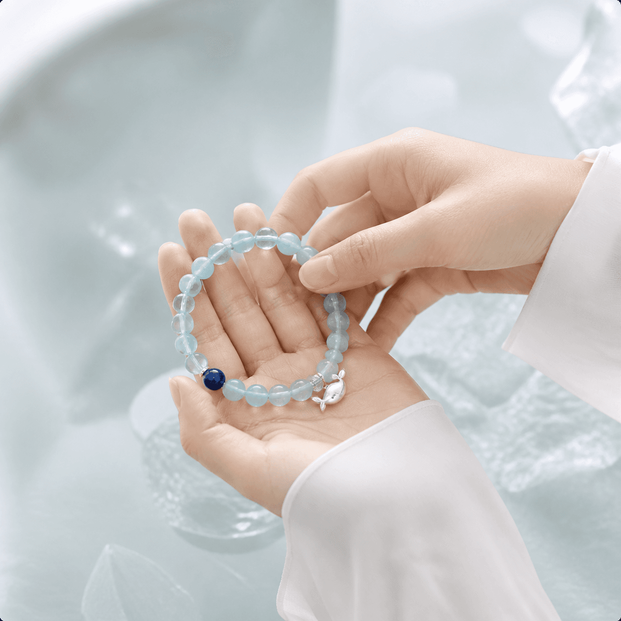 YIS-01 Azure Coast Free Breath Bracelet in hand image