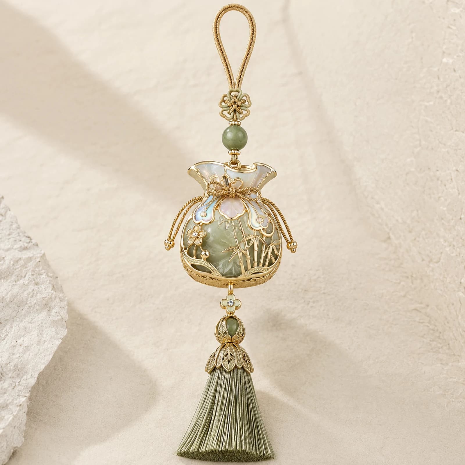 Mother-of-Pearl Heritage Pendant