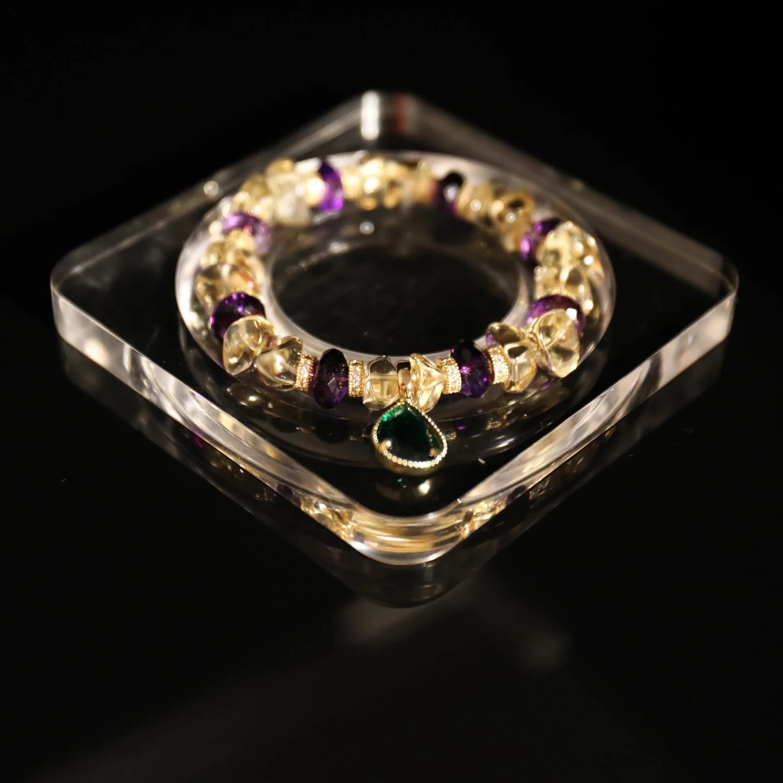 Sunlit Earth Amber Bracelet